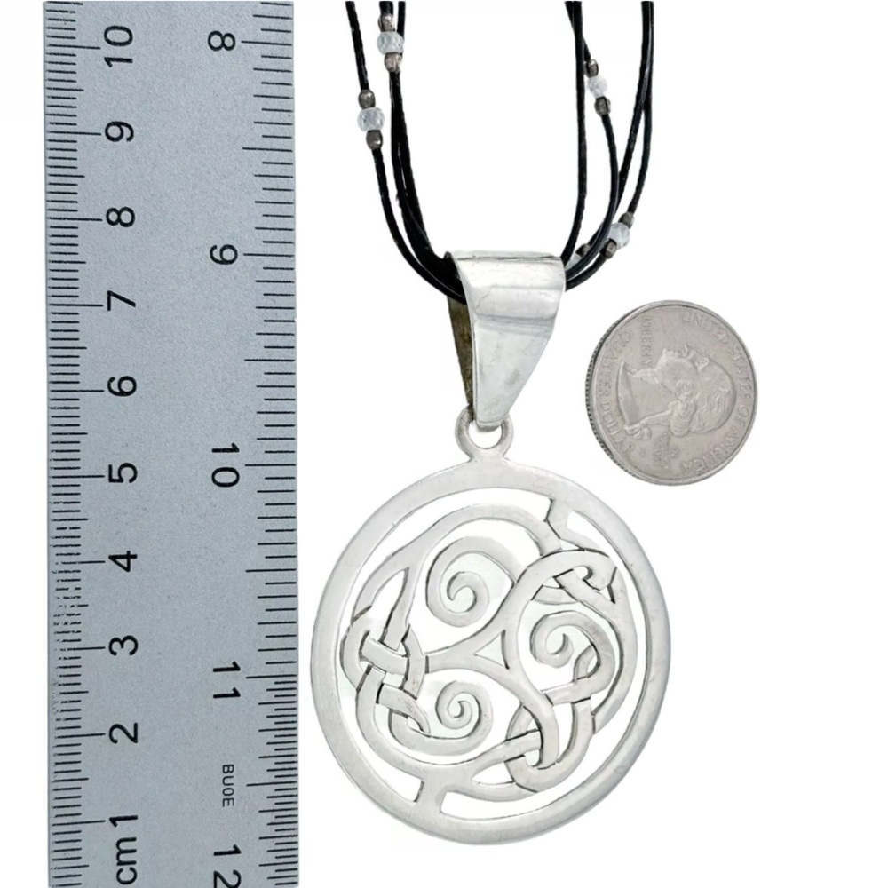 Silpada Vintage Sterling Silver
Celtic Knot Cut Out Pendant
Black CZ Necklace - Picture 3 of 6